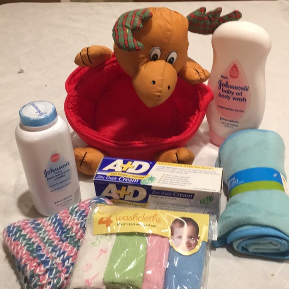 Baby’s First Bath Christmas Deer NEW 10Pc set Wash Powder A&D+ Wash clothes Hat - Picture 3 of 11